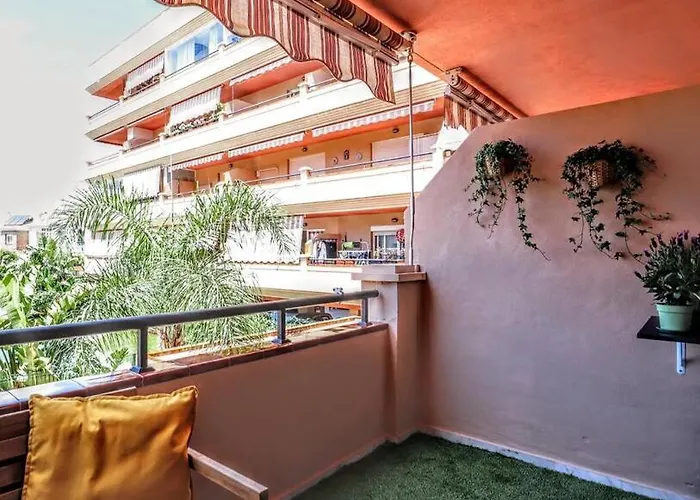 Blue Marine - Parking, Pool, Ac, Wifi