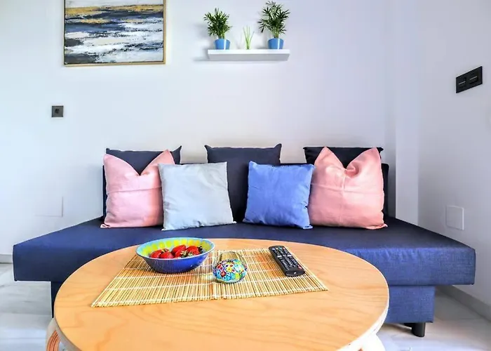 Blue Marine - Parking, Pool, Ac, Wifi 公寓 丰希罗拉